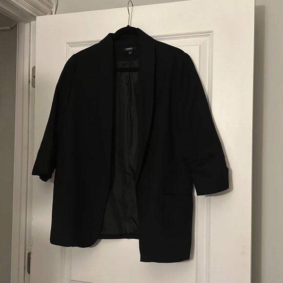 Premise Blazer - Picture 1 of 3